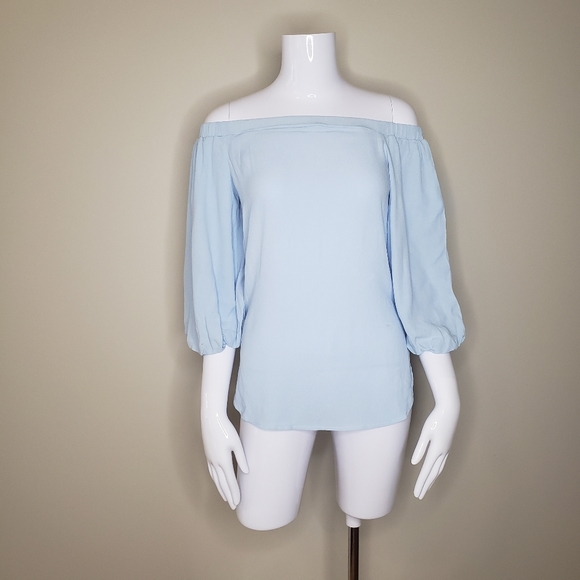 Women's off the shoulder blouse - Picture 1 of 7
